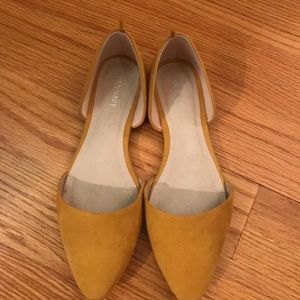 Old navy mustard flats size 7